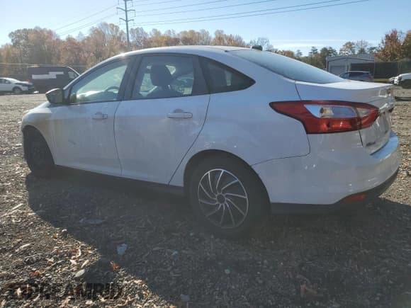 ✅ 2012 Ford Focus SE • VIN: 1FAHP3F29CL219931 • Lot: 91345705. Wystawiony na Copart z przebiegiem 170 059 mil. Bezpłatny archiwum sprzedaży aukcyjnych z USA i szczegółowy raport historii pojazdu na DreamBid. Zdjęcie 2.