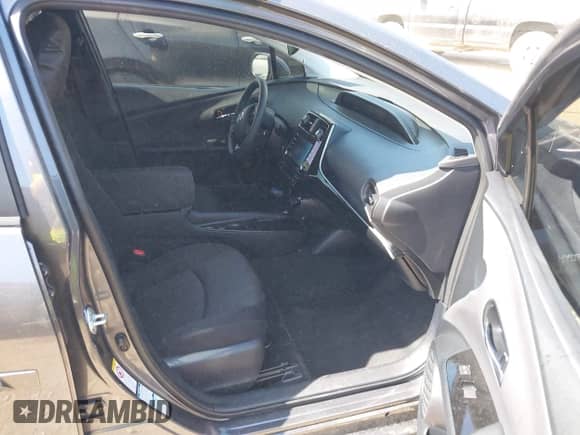 2022 Toyota Prius LE with VIN JTDL9MFU2N3034161, listed as a IAAI auction lot 40359290 with 62,451 mi miles and . Bid and sale history available at DreamBid. Image 5.