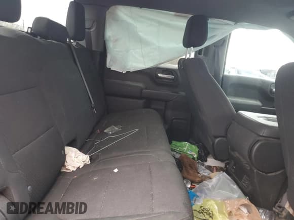 ✅ 2021 GMC Sierra 1500 • VIN: 3GTU9AEF4MG269064 • Lot: 93192555. Wystawiony na Copart z przebiegiem 126 138 mil. Bezpłatny archiwum sprzedaży aukcyjnych z USA i szczegółowy raport historii pojazdu na DreamBid. Zdjęcie 10.