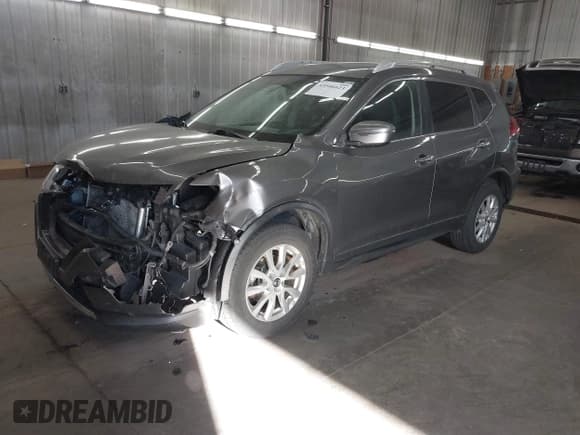 ✅ 2017 Nissan Rogue SV • VIN: KNMAT2MV5HP579356 • Лот: 43506623. Опубликован ранее на IAAI с пробегом 127 508 миль. Бесплатный доступ к архиву аукционных продаж из США и подробный отчёт об истории автомобиля на DreamBid. Изображение 2.