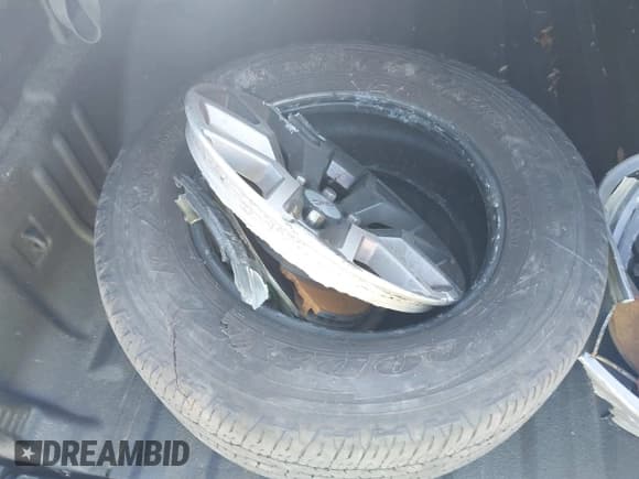 ✅ 2016 GMC Canyon 4WD SLE • VIN: 1GTP6CE10G1365458 • Lot: 42114141. Listed on IAAI with 117,488 mi. Free auction sales archive from the USA and detailed vehicle history report at DreamBid. Image 12.