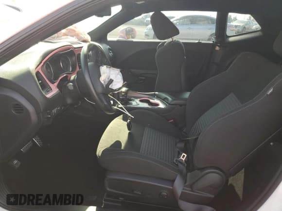 ✅ 2023 Dodge Challenger R/T Scat Pack • VIN: 2C3CDZFJ4PH645119 • Lot: 84010515. Wystawiony na Copart z przebiegiem 22 822 mil. Bezpłatny archiwum sprzedaży aukcyjnych z USA i szczegółowy raport historii pojazdu na DreamBid. Zdjęcie 7.