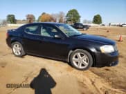 ✅ 2008 Dodge Avenger SXT • VIN: 1B3LC56RX8N625870 • Лот: 85809624. Опубликован ранее на Copart с пробегом 103 571 миль. Бесплатный доступ к архиву аукционных продаж из США и подробный отчёт об истории автомобиля на DreamBid. Изображение 4.