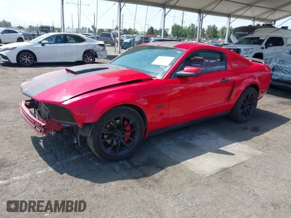 ✅ 2008 Ford Mustang GT Deluxe • VIN: 1ZVHT82H685148435 • Lot: 43207475. Listed on IAAI with 118,398 mi. Free auction sales archive from the USA and detailed vehicle history report at DreamBid. Image 18.