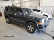 ✅ 2008 Jeep Commander Sport • VIN: 1J8HG48K88C180262 • Lot: 72258764. Wystawiony na Copart z przebiegiem 177 313 mil. Bezpłatny archiwum sprzedaży aukcyjnych z USA i szczegółowy raport historii pojazdu na DreamBid. Zdjęcie 4.
