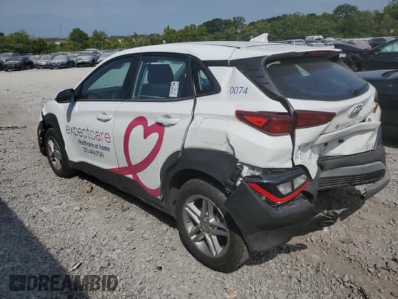 ✅ 2023 Hyundai Kona SE • VIN: KM8K22AB1PU025907 • Лот: 65984614. Опубликован ранее на Copart с пробегом 20 927 миль. Бесплатный доступ к архиву аукционных продаж из США и подробный отчёт об истории автомобиля на DreamBid. Изображение 2.