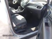 ✅ 2018 Chevrolet Equinox LT • VIN: 2GNAXSEVXJ6269378 • Лот: 43462632. Опубликован ранее на IAAI с пробегом 160 116 миль. Бесплатный доступ к архиву аукционных продаж из США и подробный отчёт об истории автомобиля на DreamBid. Изображение 5.