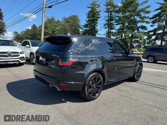 ✅ 2021 Land Rover Range Rover Sport HST • VIN: SALWS2RU4MA760110 • Lot: 69492655. Wystawiony na Copart z przebiegiem 131 857 mil. Bezpłatny archiwum sprzedaży aukcyjnych z USA i szczegółowy raport historii pojazdu na DreamBid. Zdjęcie 3.
