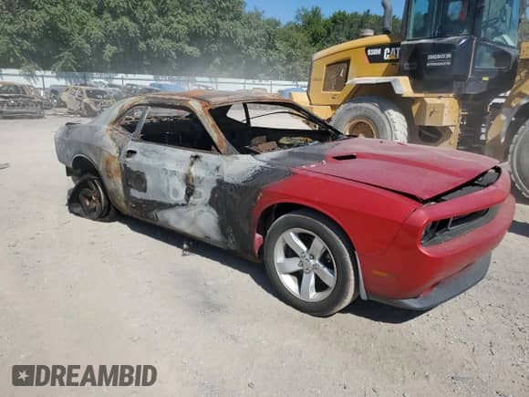 ✅ 2012 Dodge Challenger SXT • VIN: 2C3CDYAG2CH269195 • Lot: 69290284. Wystawiony na Copart z przebiegiem Nie podano. Bezpłatny archiwum sprzedaży aukcyjnych z USA i szczegółowy raport historii pojazdu na DreamBid. Zdjęcie 4.