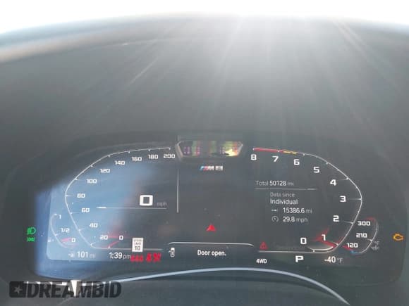 ✅ 2020 BMW M8 Competition • VIN: WBSGV0C08LCD92820 • Lot: 43506682. Wystawiony na IAAI z przebiegiem 50 128 mil. Bezpłatny archiwum sprzedaży aukcyjnych z USA i szczegółowy raport historii pojazdu na DreamBid. Zdjęcie 7.