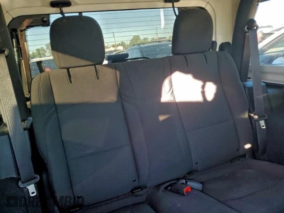 ✅ 2023 Jeep Wrangler Sport S • VIN: 1C4GJXAN6PW600902 • Lot: 96577195. Wystawiony na Copart z przebiegiem 48 938 mil. Bezpłatny archiwum sprzedaży aukcyjnych z USA i szczegółowy raport historii pojazdu na DreamBid. Zdjęcie 11.