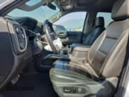 ✅ 2020 Chevrolet Silverado 1500 RST • VIN: 1GCRYEED6LZ280886 • Lot: 87119995. Wystawiony na Copart z przebiegiem 88 125 mil. Bezpłatny archiwum sprzedaży aukcyjnych z USA i szczegółowy raport historii pojazdu na DreamBid. Zdjęcie 7.