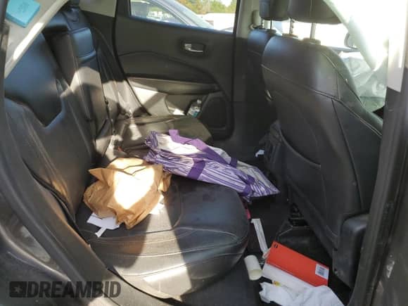 2018 Jeep Compass Limited с VIN 3C4NJDCB2JT185776, выставлен на аукционе Copart как лот 84386565 с пробегом 123 200 миль миль и Списание • Salvage title. История ставок и продаж доступна на DreamBid. Изображение 11.