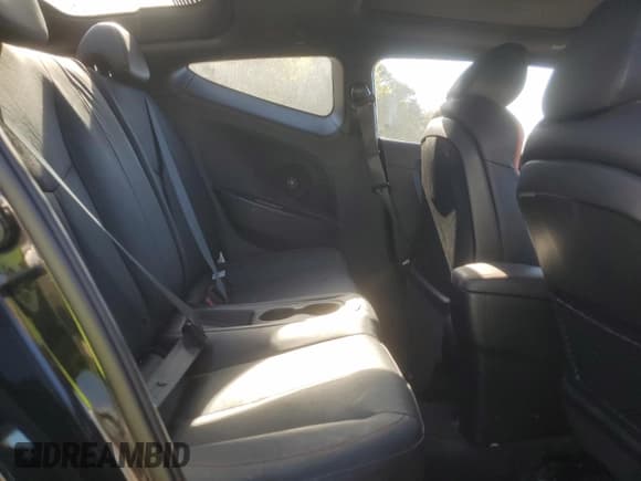 ✅ 2016 Hyundai Veloster Turbo • VIN: KMHTC6AE2GU284523 • Lot: 77354034. Wystawiony na Copart z przebiegiem 29 194 mil. Bezpłatny archiwum sprzedaży aukcyjnych z USA i szczegółowy raport historii pojazdu na DreamBid. Zdjęcie 10.