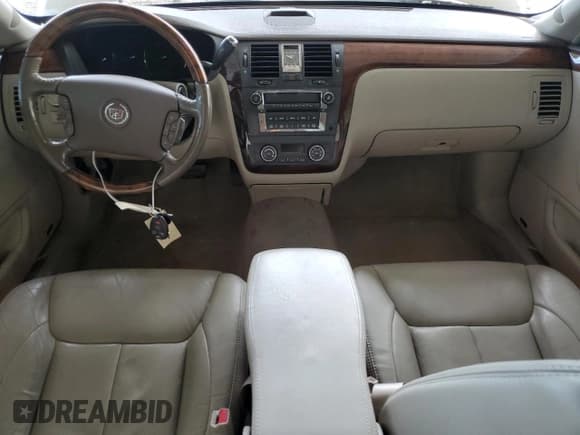 ✅ 2006 Cadillac DTS 1SC • VIN: 1G6KD57Y06U108774 • Лот: 91999725. Опубликован ранее на Copart с пробегом 99 135 миль. Бесплатный доступ к архиву аукционных продаж из США и подробный отчёт об истории автомобиля на DreamBid. Изображение 8.