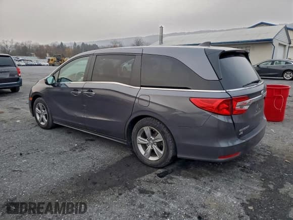 ✅ 2019 Honda Odyssey EX-L • VIN: 5FNRL6H77KB138061 • Lot: 94051615. Listed on Copart with 77,906 mi. Free auction sales archive from the USA and detailed vehicle history report at DreamBid. Image 2.