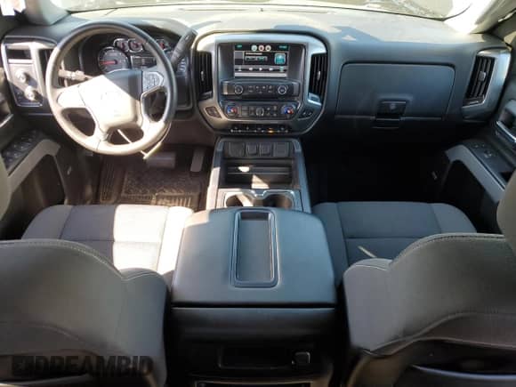 2015 Chevrolet Silverado 1500 LT z VIN 1GCVKREC3FZ225928, wystawiony jako Copart lot #84655545 z przebiegiem 54 109 mil mil oraz Szkoda całkowita • Salvage title. Historia ofert i sprzedaży dostępna na DreamBid. Obrazek 8.