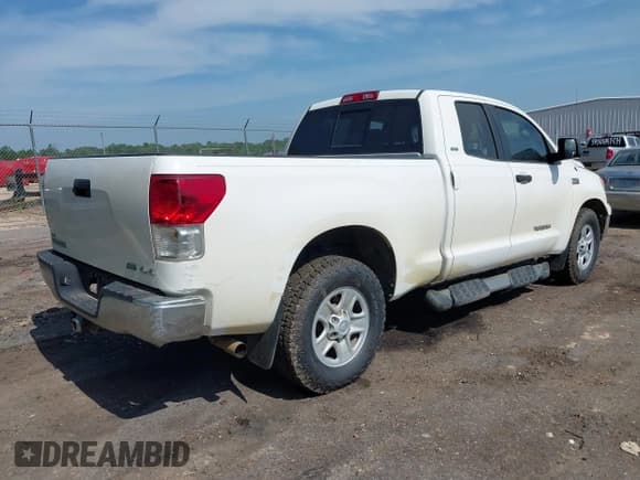 ✅ 2013 Toyota Tundra • VIN: 5TFUW5F16DX294448 • Лот: 42316743. Опубликован ранее на IAAI с пробегом 111 964 миль. Бесплатный доступ к архиву аукционных продаж из США и подробный отчёт об истории автомобиля на DreamBid. Изображение 4.