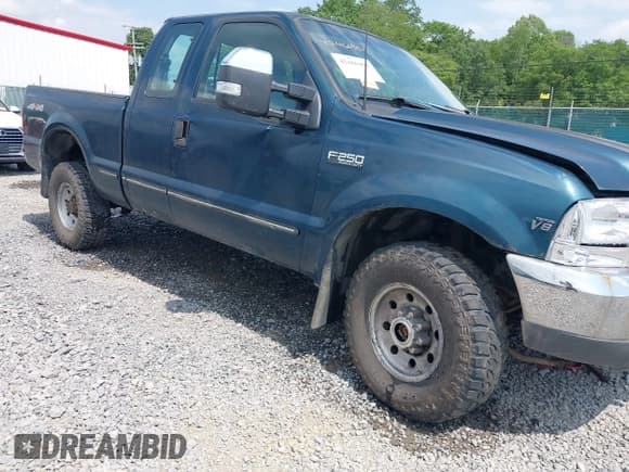 ✅ 1999 Ford F-250 XL • VIN: 1FTNX21LXXEC22953 • Lot: 42466901. Listed on IAAI with 201,206 mi. Free auction sales archive from the USA and detailed vehicle history report at DreamBid. Image 19.