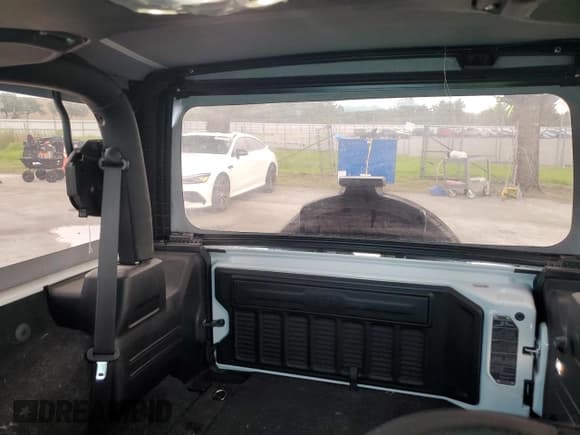 ✅ 2020 Jeep Wrangler Sport S • VIN: 1C4GJXAG1LW288676 • Lot: 65204585. Listed on Copart with 41,864 mi. Free auction sales archive from the USA and detailed vehicle history report at DreamBid. Image 10.