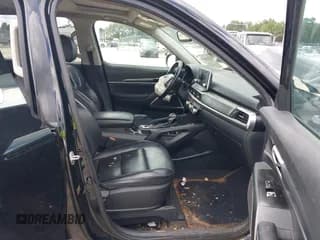 ✅ 2021 Kia Telluride S • VIN: 5XYP64HC8MG188639 • Lot: 43410897. Wystawiony na IAAI z przebiegiem 150 566 mil. Bezpłatny archiwum sprzedaży aukcyjnych z USA i szczegółowy raport historii pojazdu na DreamBid. Zdjęcie 5.