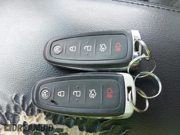 ✅ 2015 Ford Explorer Limited • VIN: 1FM5K8F89FGA86528 • Lot: 42190035. Wystawiony na IAAI z przebiegiem 133 398 mil. Bezpłatny archiwum sprzedaży aukcyjnych z USA i szczegółowy raport historii pojazdu na DreamBid. Zdjęcie 11.