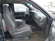 ✅ 2000 Dodge Dakota • VIN: 1B7GL22X8YS553040 • Lot: 41186125. Listed on IAAI with 88,127 mi. Free auction sales archive from the USA and detailed vehicle history report at DreamBid. Image 5.