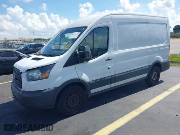 ✅ 2017 Ford Transit • VIN: 1FTKE1CM1HKA13984 • Lot: 42890982. Listed on IAAI with 147,923 mi. Free auction sales archive from the USA and detailed vehicle history report at DreamBid. Image 2.