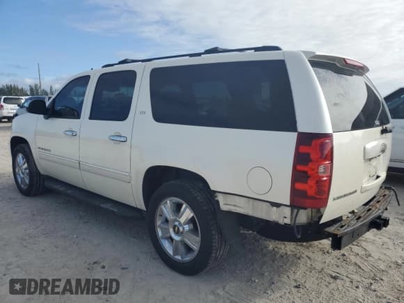 ✅ 2010 Chevrolet Suburban LTZ • VIN: 1GNUCKE03AR145230 • Lot: 80114884. Wystawiony na Copart z przebiegiem 289 420 mil. Bezpłatny archiwum sprzedaży aukcyjnych z USA i szczegółowy raport historii pojazdu na DreamBid. Zdjęcie 2.