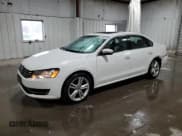 ✅ 2014 Volkswagen Passat SE • VIN: 1VWBN7A33EC031645 • Lot: 92190255. Listed on Copart with 135,007 mi. Free auction sales archive from the USA and detailed vehicle history report at DreamBid. Image 1.