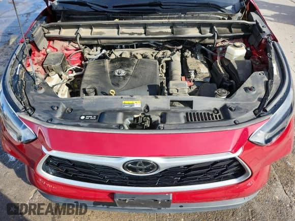 ✅ 2021 Toyota Highlander LE • VIN: 5TDBZRBH3MS534294 • Lot: 91676525. Listed on Copart with 37,707 mi. Free auction sales archive from the USA and detailed vehicle history report at DreamBid. Image 12.