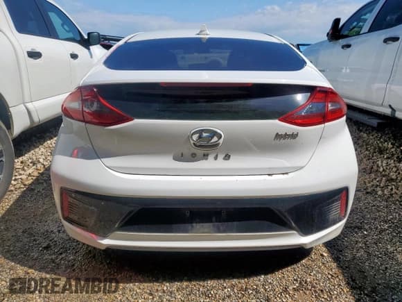 ✅ 2018 Hyundai Ioniq SEL • VIN: KMHC75LC7JU062061 • Lot: 89217115. Wystawiony na Copart z przebiegiem 135 572 mil. Bezpłatny archiwum sprzedaży aukcyjnych z USA i szczegółowy raport historii pojazdu na DreamBid. Zdjęcie 6.