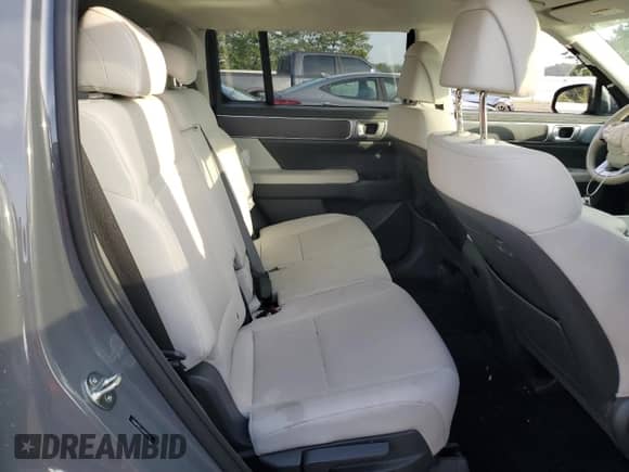 2024 Hyundai Santa Fe SE с VIN 5NMP1DGL9RH012793, выставлен на аукционе Copart как лот 81367755 с пробегом 12 104 миль миль и Списание • Salvage title. История ставок и продаж доступна на DreamBid. Изображение 11.