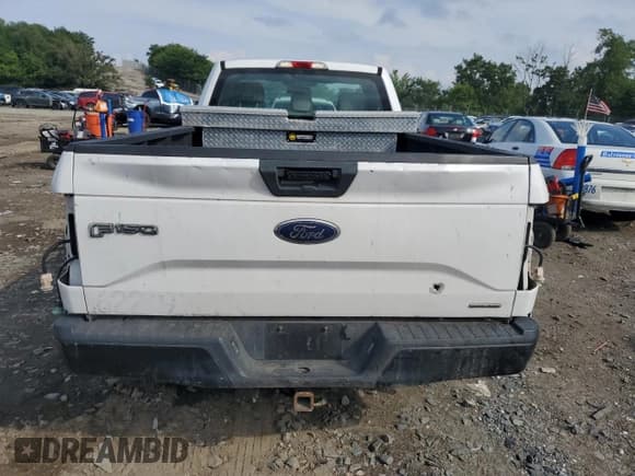 ✅ 2016 Ford F-150 XL • VIN: 1FTMF1CFXGKF56532 • Lot: 69065275. Wystawiony na Copart z przebiegiem 69 900 mil. Bezpłatny archiwum sprzedaży aukcyjnych z USA i szczegółowy raport historii pojazdu na DreamBid. Zdjęcie 6.