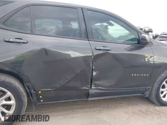 ✅ 2018 Chevrolet Equinox LS • VIN: 2GNAXHEV8J6105629 • Lot: 43307488. Listed on IAAI with 159,507 mi. Free auction sales archive from the USA and detailed vehicle history report at DreamBid. Image 6.