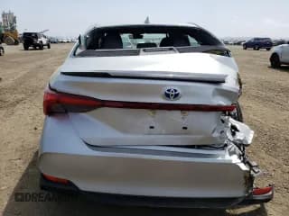 ✅ 2021 Toyota Avalon Hybrid XSE • VIN: 4T1EA1AB9MU009234 • Лот: 49199013. Опубликован ранее на Copart с пробегом 14 124 миль. Бесплатный доступ к архиву аукционных продаж из США и подробный отчёт об истории автомобиля на DreamBid. Изображение 6.
