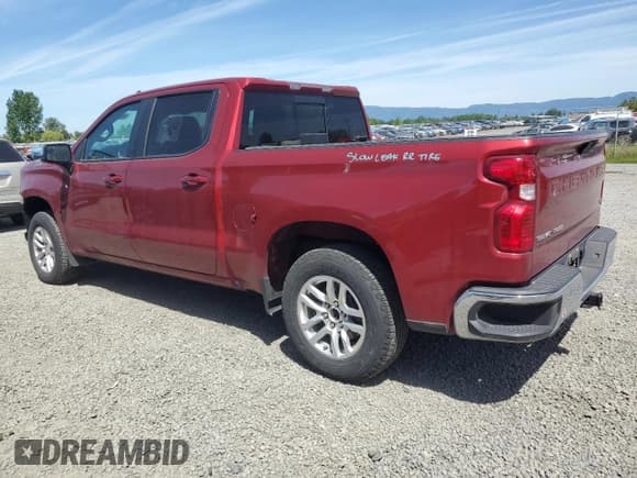 ✅ 2019 Chevrolet Silverado 1500 LT • VIN: 3GCUYDED9KG125056 • Lot: 53981824. Wystawiony na Copart z przebiegiem 18 268 mil. Bezpłatny archiwum sprzedaży aukcyjnych z USA i szczegółowy raport historii pojazdu na DreamBid. Zdjęcie 2.