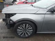 ✅ 2024 Nissan Altima SV • VIN: 1N4BL4DV2RN321377 • Lot: 43775522. Listed on IAAI with 44,185 mi. Free auction sales archive from the USA and detailed vehicle history report at DreamBid. Image 18.