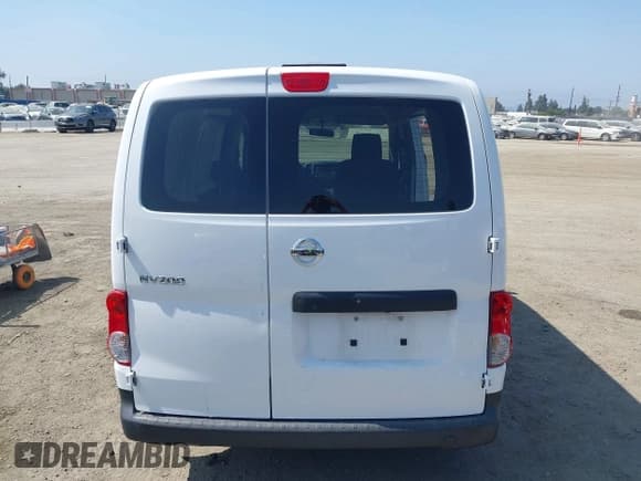 ✅ 2019 Nissan NV200 SV • VIN: 3N6CM0KN4KK710439 • Lot: 42648330. Listed on IAAI with 33,060 mi. Free auction sales archive from the USA and detailed vehicle history report at DreamBid. Image 17.