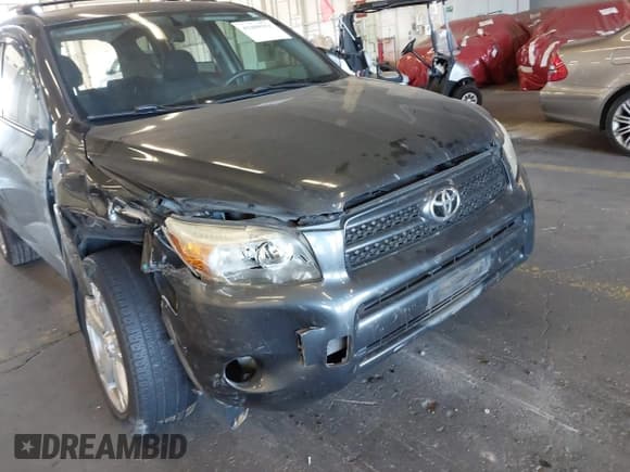 ✅ 2008 Toyota RAV4 Sport • VIN: JTMBD32V786089419 • Lot: 43408393. Listed on IAAI with 193,927 mi. Free auction sales archive from the USA and detailed vehicle history report at DreamBid. Image 6.