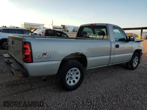 ✅ 2007 Chevrolet Silverado 1500 • VIN: 1GCEK14V67Z183079 • Lot: 92051205. Listed on Copart with 138,340 mi. Free auction sales archive from the USA and detailed vehicle history report at DreamBid. Image 3.