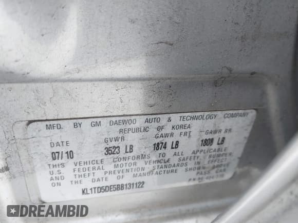 ✅ 2011 Chevrolet Aveo 1LT • VIN: KL1TD5DE5BB131122 • Lot: 41559582. Wystawiony na IAAI z przebiegiem Nie podano. Bezpłatny archiwum sprzedaży aukcyjnych z USA i szczegółowy raport historii pojazdu na DreamBid. Zdjęcie 9.