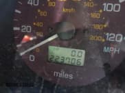 ✅ 2002 Mitsubishi Montero XLS • VIN: JA4MW31R32J030647 • Лот: 42707758. Опубликован ранее на IAAI с пробегом 223 706 миль. Бесплатный доступ к архиву аукционных продаж из США и подробный отчёт об истории автомобиля на DreamBid. Изображение 7.