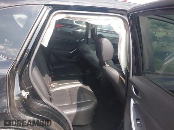 ✅ 2016 Mazda CX-5 Grand Touring • VIN: JM3KE4DY9G0891473 • Lot: 43330071. Wystawiony na IAAI z przebiegiem Nie podano. Bezpłatny archiwum sprzedaży aukcyjnych z USA i szczegółowy raport historii pojazdu na DreamBid. Zdjęcie 8.