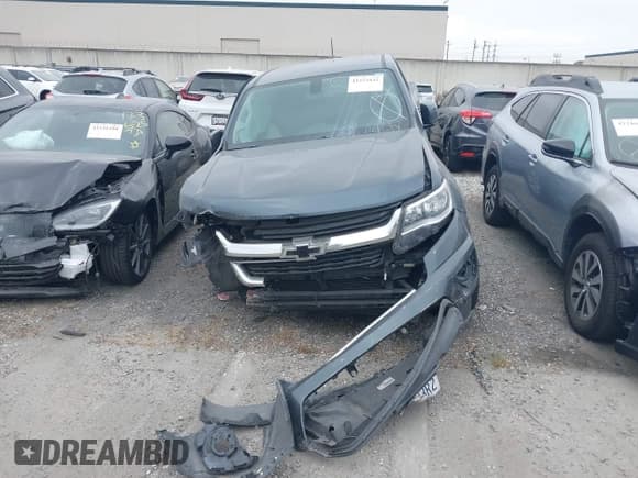 ✅ 2019 Chevrolet Colorado 2WD LT • VIN: 1GCGSCENXK1172564 • Lot: 41571842. Listed on IAAI with 82,816 mi. Free auction sales archive from the USA and detailed vehicle history report at DreamBid. Image 13.