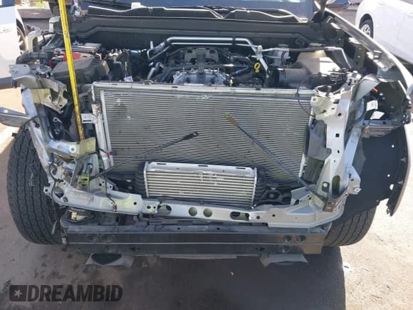 ✅ 2023 GMC Canyon 2WD Elevation • VIN: 1GTP5BEKXP1253465 • Lot: 43710824. Listed on IAAI with 18,011 mi. Free auction sales archive from the USA and detailed vehicle history report at DreamBid. Image 10.