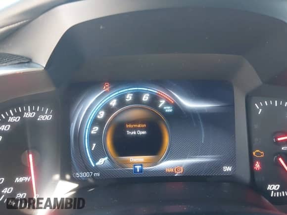 2014 Chevrolet Corvette Z51 3LT z VIN 1G1YL3D70E5110276, wystawiony jako IAAI lot #42763659 z przebiegiem 53 007 mil mil oraz . Historia ofert i sprzedaży dostępna na DreamBid. Obrazek 7.