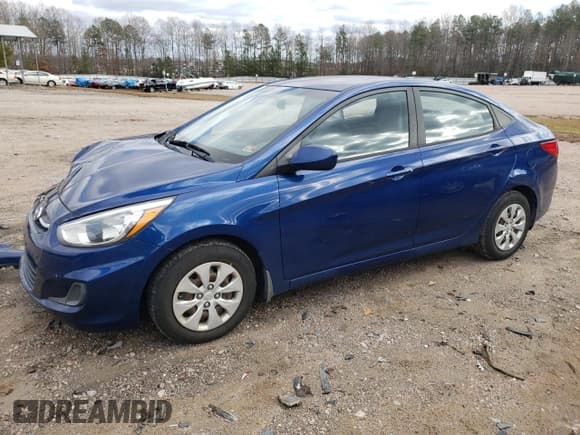 ✅ 2015 Hyundai Accent GLS • VIN: KMHCT4AE8FU924673 • Лот: 79673123. Опубликован ранее на Copart с пробегом 86 269 миль. Бесплатный доступ к архиву аукционных продаж из США и подробный отчёт об истории автомобиля на DreamBid. Изображение 1.