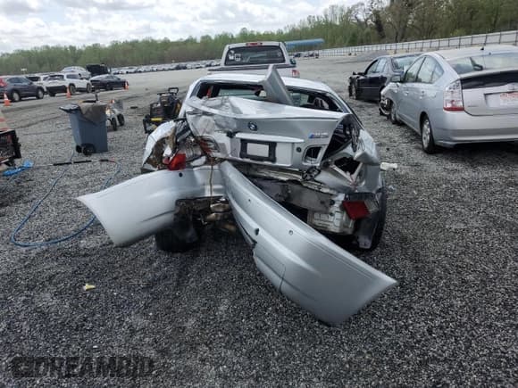 ✅ 2003 BMW 3 Series M3 • VIN: WBSBL93463JR20970 • Lot: 51645495. Listed on Copart with 126,706 mi. Free auction sales archive from the USA and detailed vehicle history report at DreamBid. Image 6.