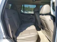 ✅ 2016 GMC Yukon SLT • VIN: 1GKS2BKC8GR233379 • Lot: 82180105. Wystawiony na Copart z przebiegiem 224 314 mil. Bezpłatny archiwum sprzedaży aukcyjnych z USA i szczegółowy raport historii pojazdu na DreamBid. Zdjęcie 11.